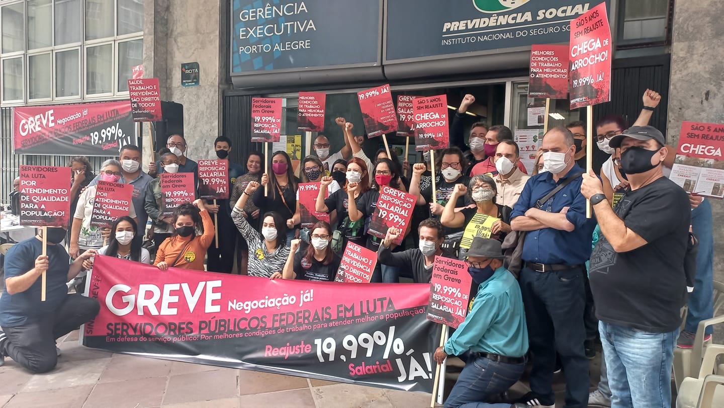 Servidores Do INSS Entram Em Greve Por Tempo Indeterminado Exigindo