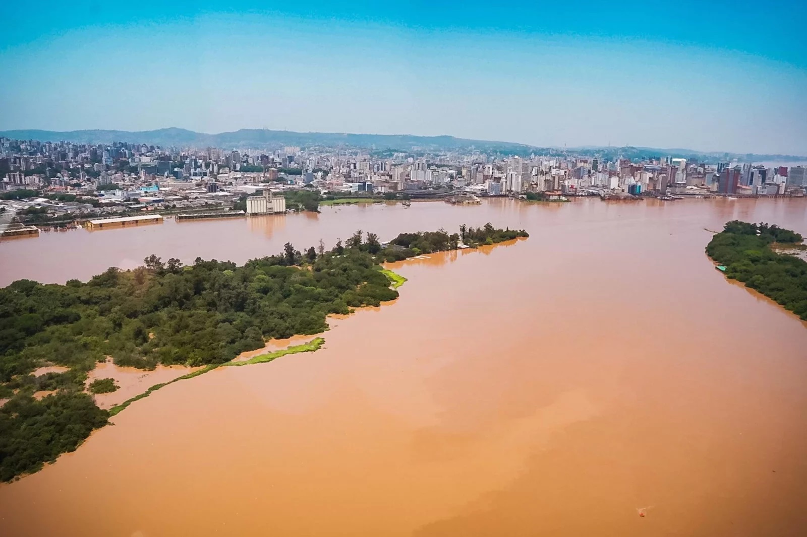 Cheia Do Guaíba Dmae Público Salva Cidade Enquanto Melo Propõe Apenas R 4mil Para Contenção De 